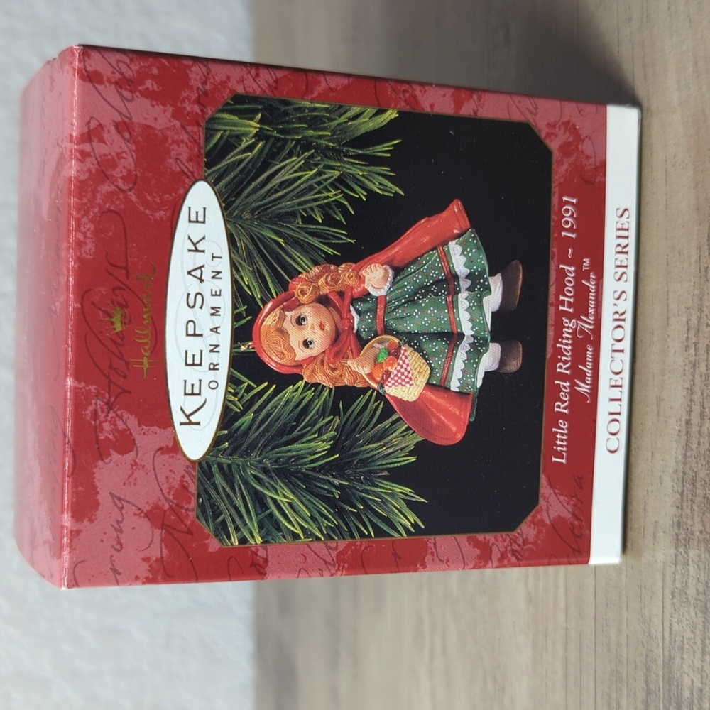 Hallmark Keepsake Ornament Little Red Riding Hood Madame Alexander 1991 1997